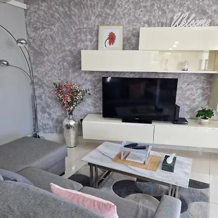 Penthouse In St Julian Apartament Sliema