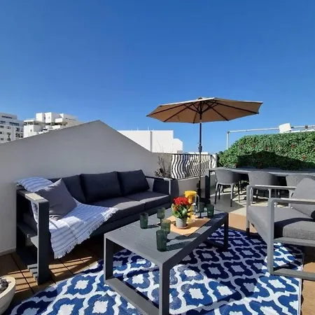 Penthouse In St Julian Apartament *