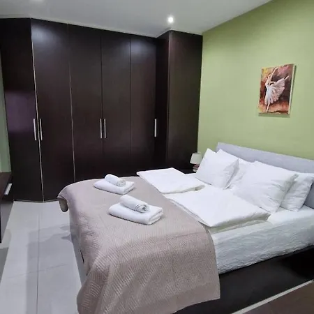 Penthouse In St Julian * Sliema