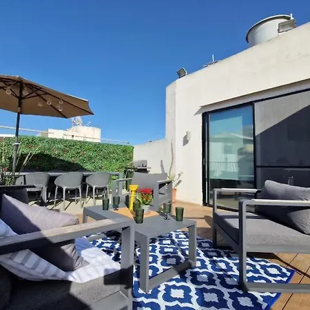 Penthouse In St Julian Apartament *