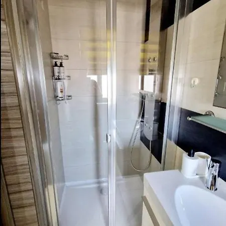 Penthouse In St Julian Appartamento Sliema