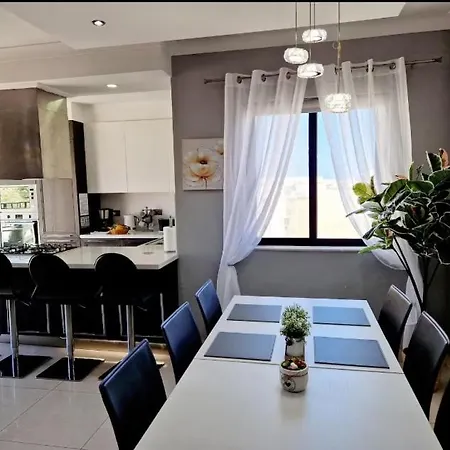 Апартаменты Penthouse In St Julian Слима